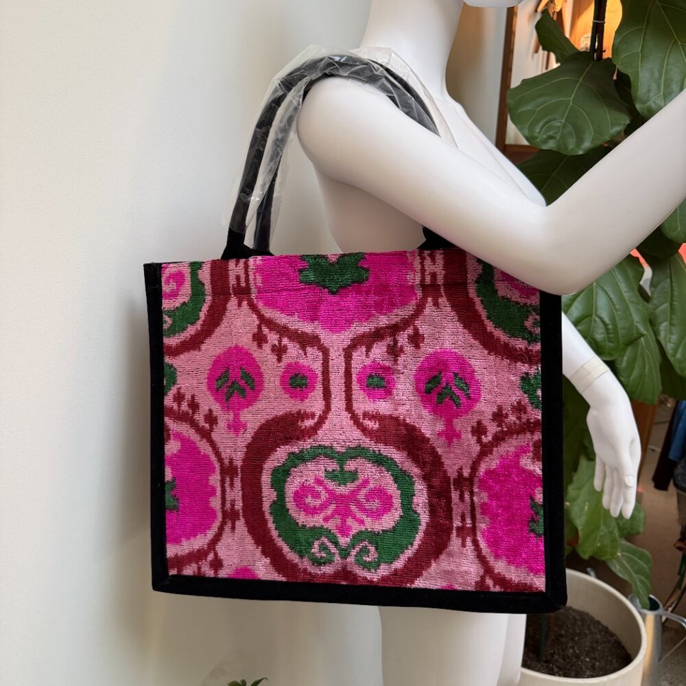 NEW Ikat Vibrant Pink & Green Velvet Tote Bag Laptop Bag